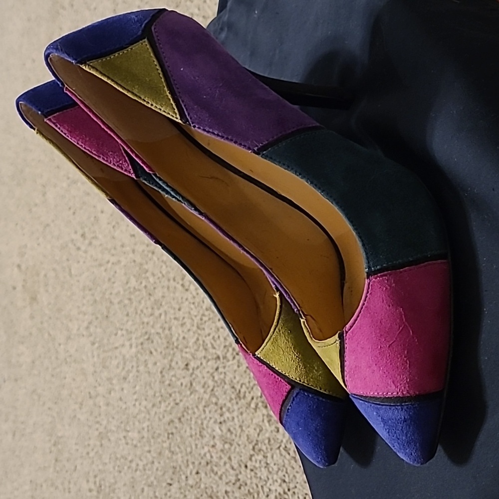 Nine west suede heels